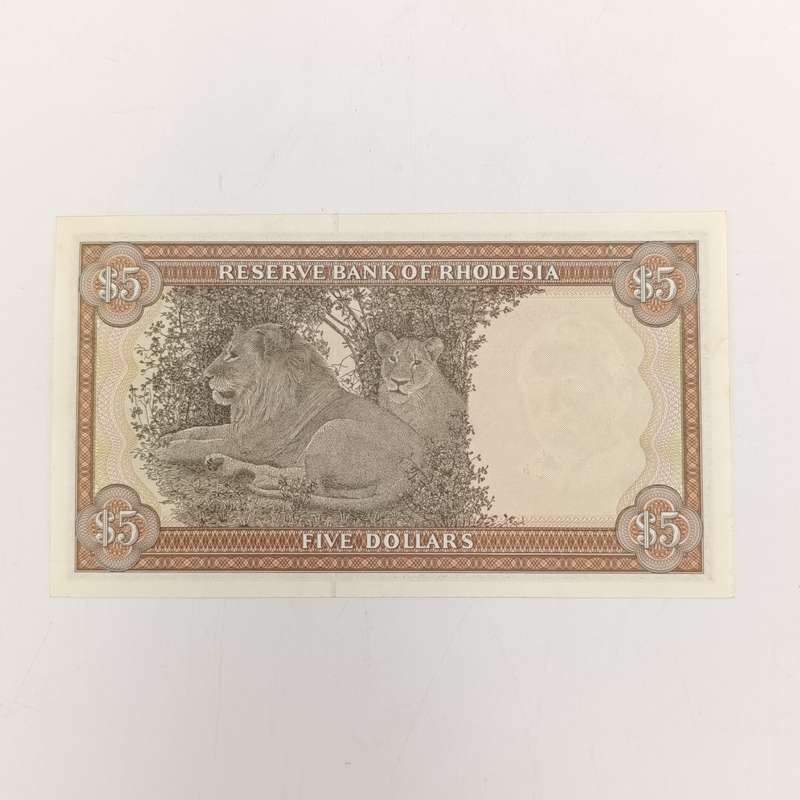 Rhodesia Five dollars banknotes 20 October 1978 lot of 3 uncirculated notes with consecutive numbers
