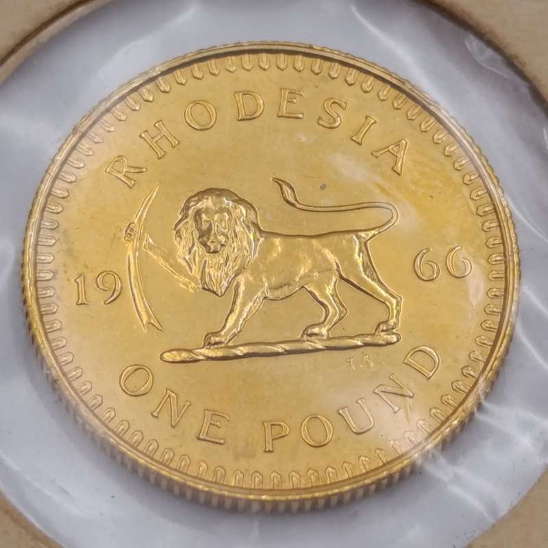 Rhodesia 1966 one pound proof / unc in top condition