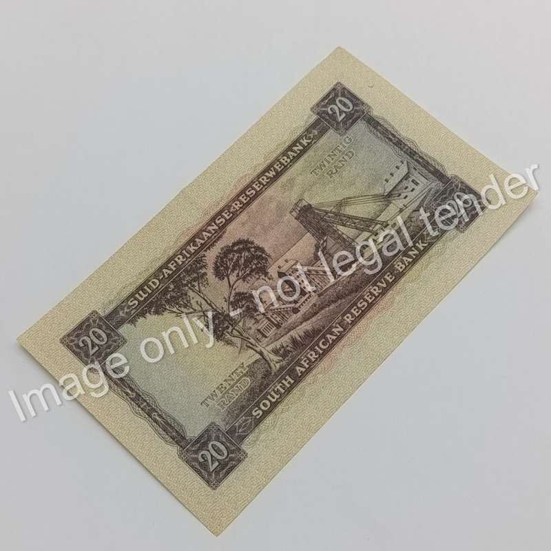 Lot of 3 Rissik D2 R20 banknotes with consecutive numbers unused but centre crease