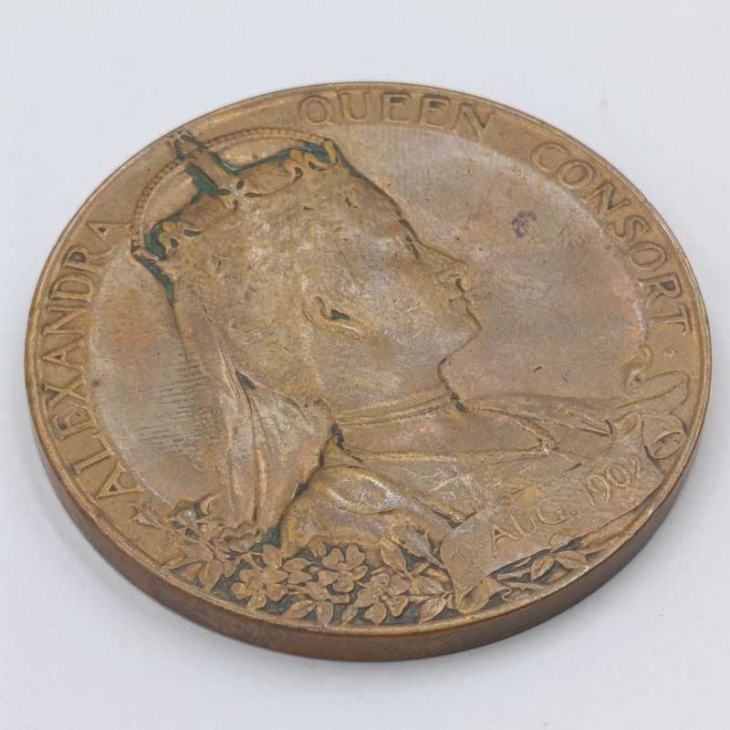 Lange and heavy copper coronation of Edward 7 - 1902 medal
