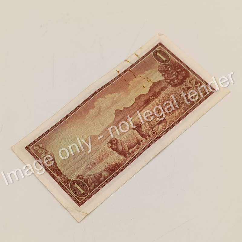 Lot of 6 Rissik R1 banknotes 1966 second issue - consecutive numbers - corner folding