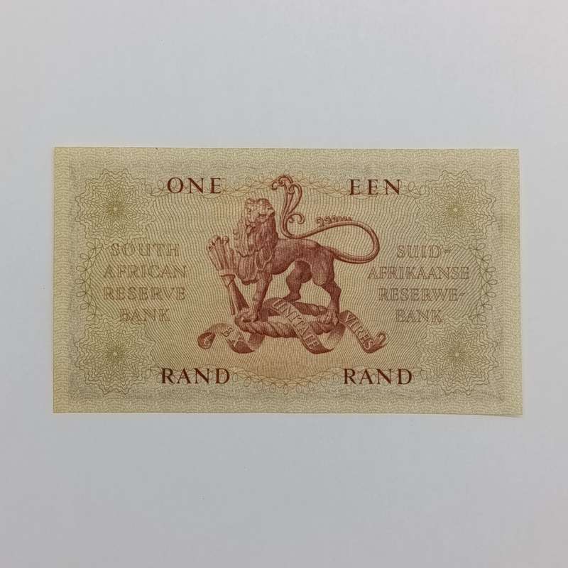 Rissik R1 banknote uncirculated with single middle fold