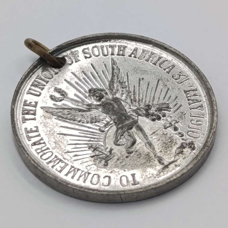 1910 Union of South Africa medallion in excellent condition