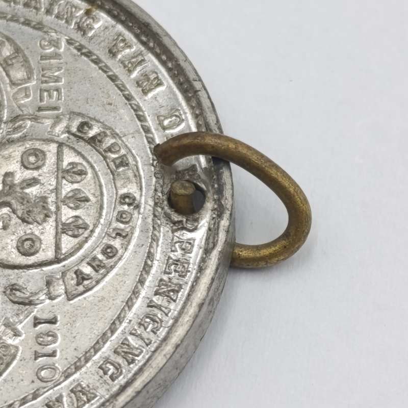 1910 Union of South Africa medallion in excellent condition