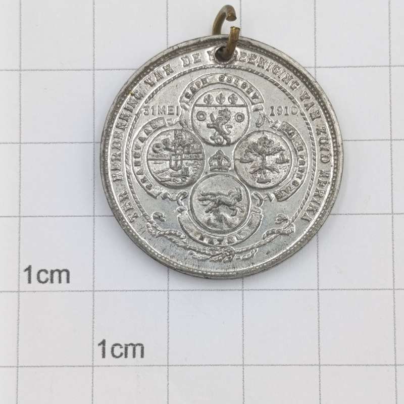 1910 Union of South Africa medallion in excellent condition