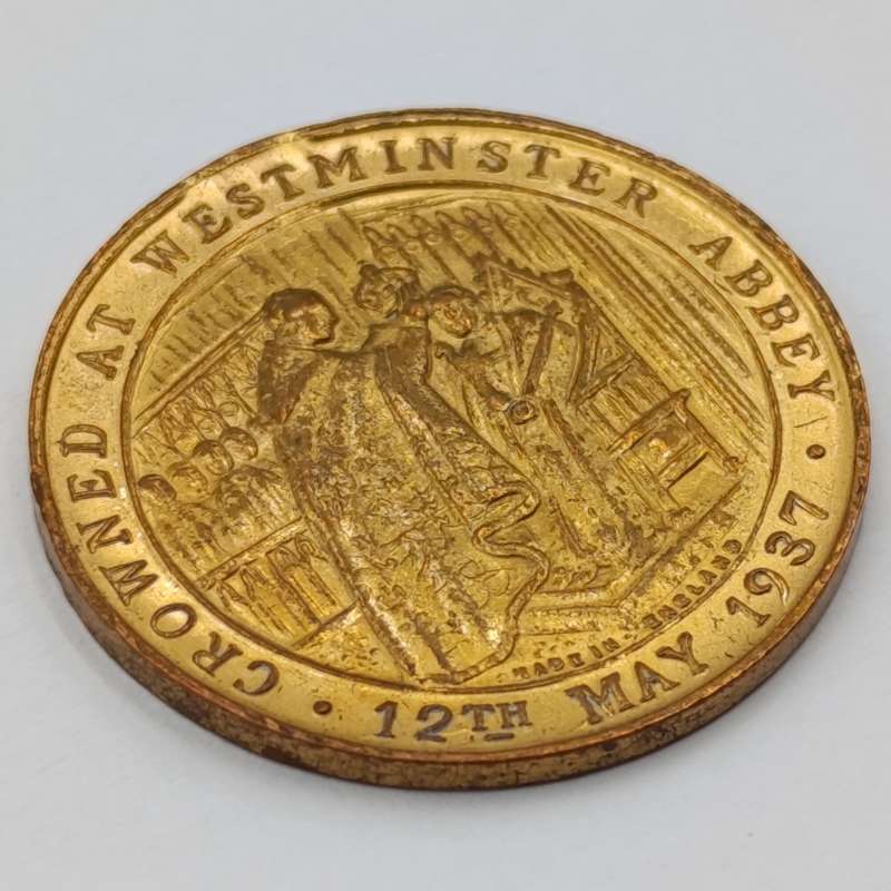 George 6 crowning 1937 medallion