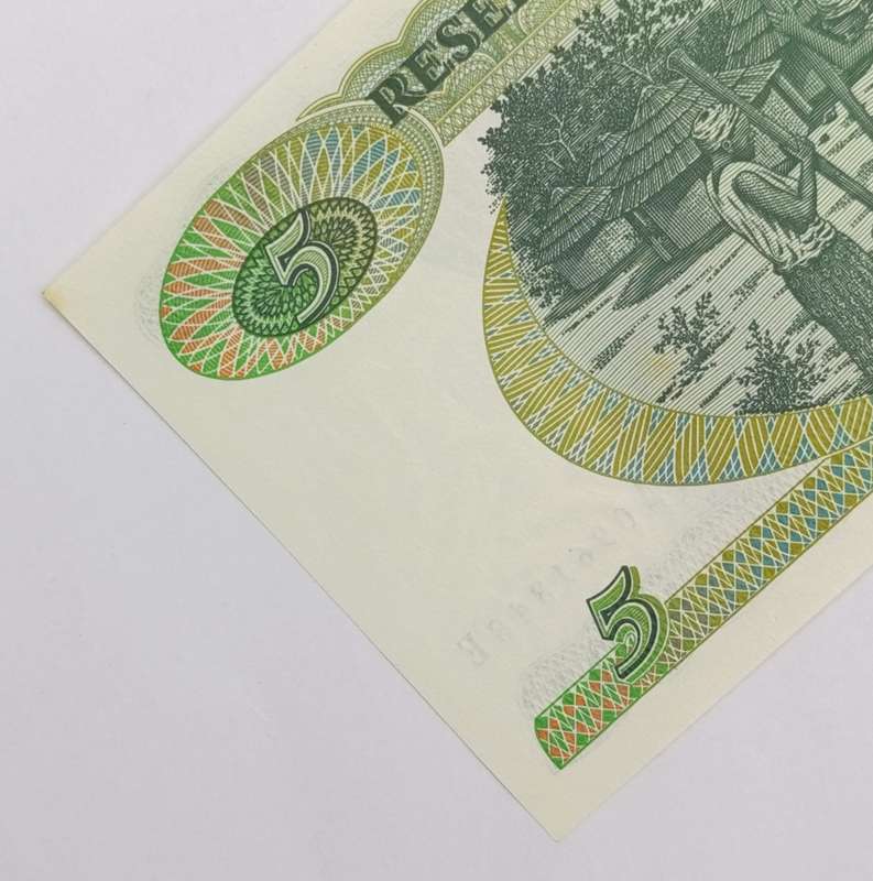 Zimbabwe 1983 Harare $5 uncirculated Pick 2c banknote