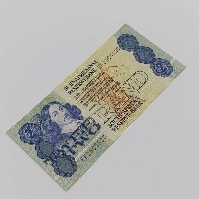Gerhard de Kock Lot of 2x R2 banknotes with nice numbers