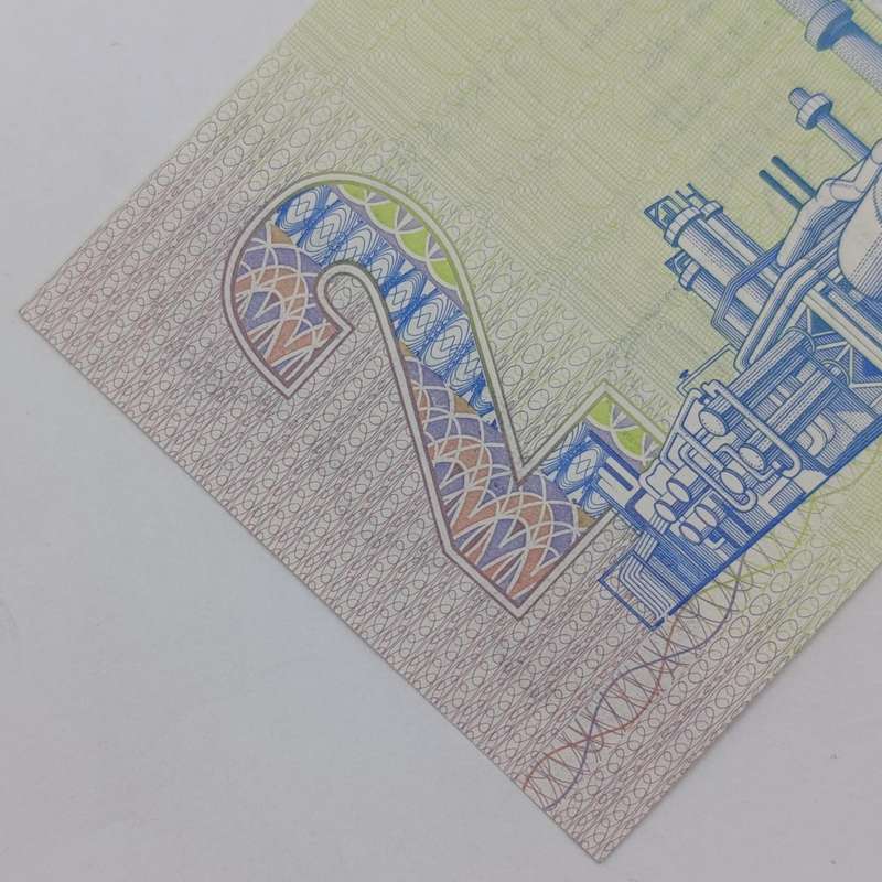 South Africa Cl Stals Lot of 4 uncirculated R2 banknotes AA series consecutive numbers