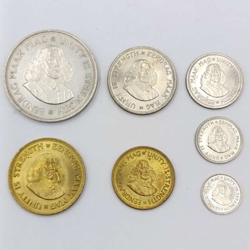 1961 RSA coin set - uncirculated and AU - 1/2 cent to 50 cent