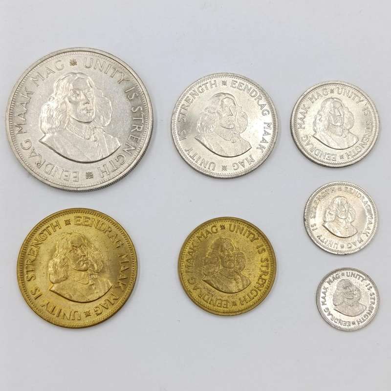 1962 RSA coin set - uncirculated and Au - 1/2 cent to 50 cent