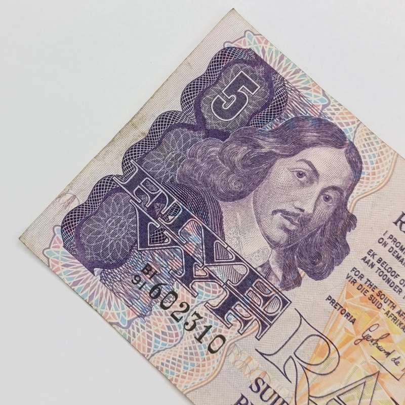 GPC de Kock - 1981 scarce R5 First Issue banknote - rarely seen