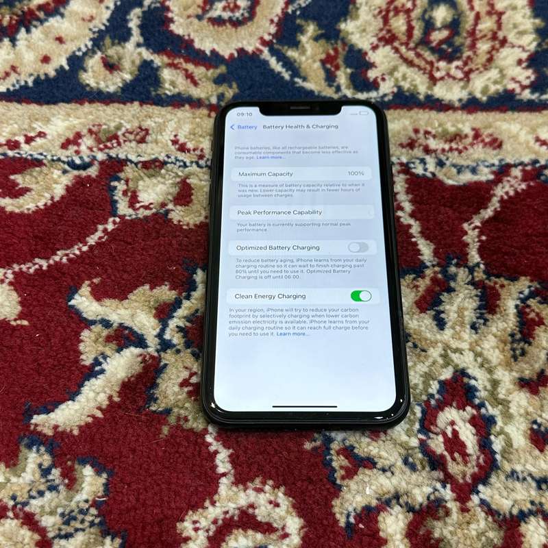Apple iPhone XR 64GB