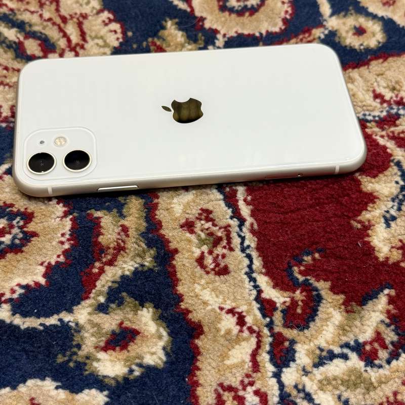 iPhone 11 64GB