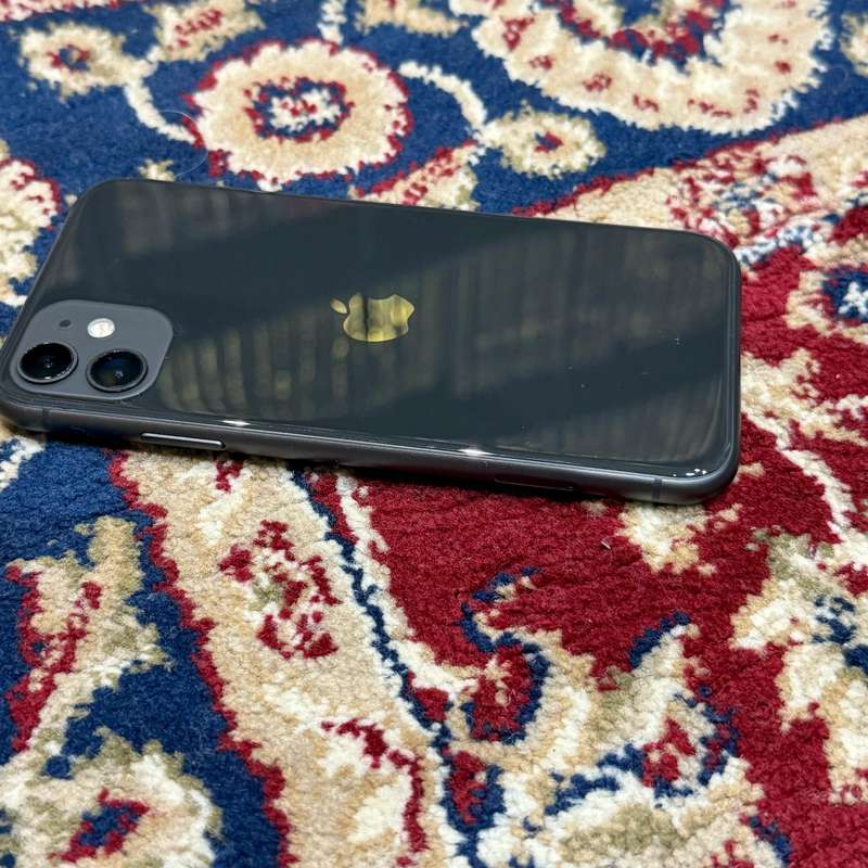 iPhone 11 64GB