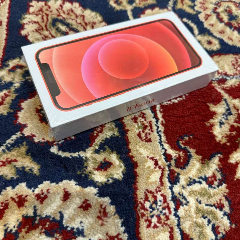 iPhone 12 64GB Sealed