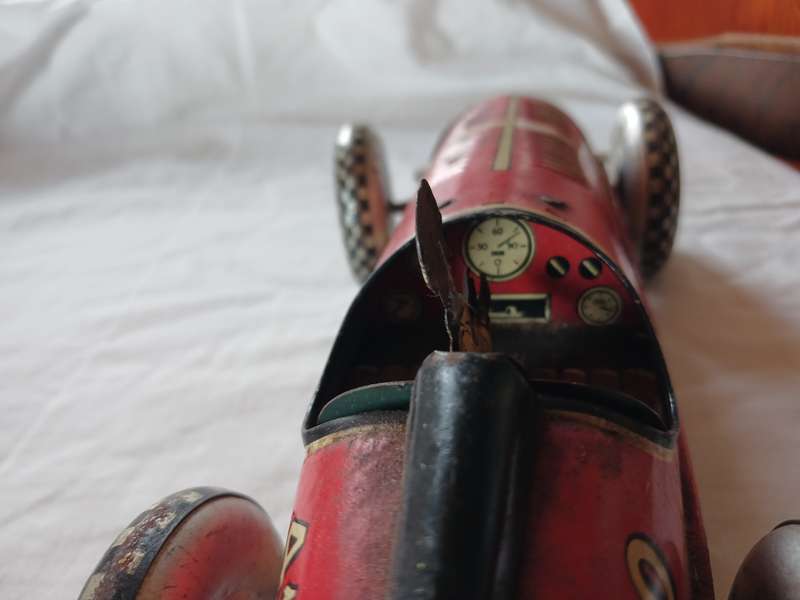 Very rare original Marx 1930's tin plate 410 clockwork wind up racing car.