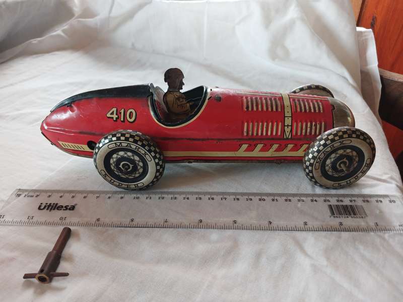 Very rare original Marx 1930's tin plate 410 clockwork wind up racing car.