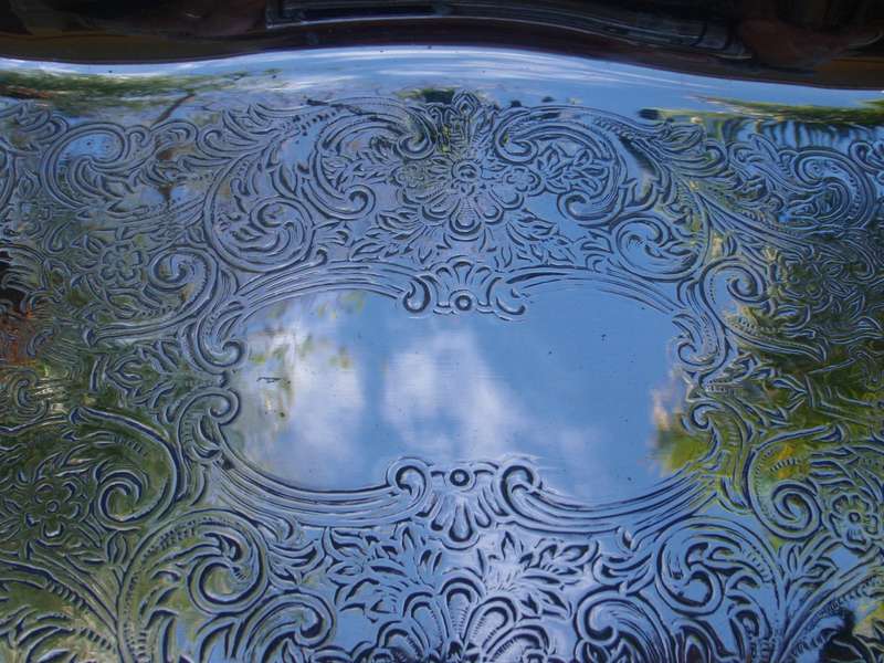 Gorgeous  silverplated tray, lovelt patterns, handles and feet. Wonderful for displaying items.