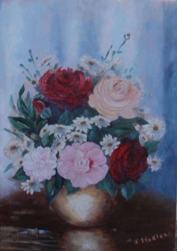 Vintage, gorgeous original old oil painting. Roses and daisies still life. Charming old piece.