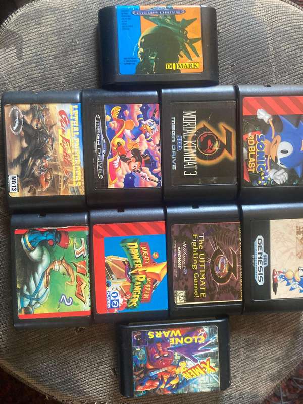  Retro Sega Mega Drive Gaming Bundle  16-Bit Nostalgia Awaits!
