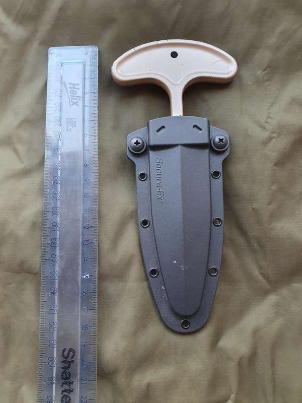 Cold steel drop forged push dagger