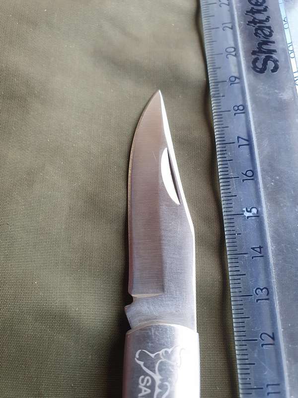 SA Hunters lock back knife