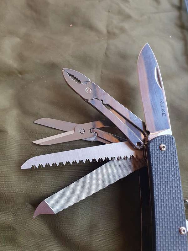 Ruike M61-B Multitool