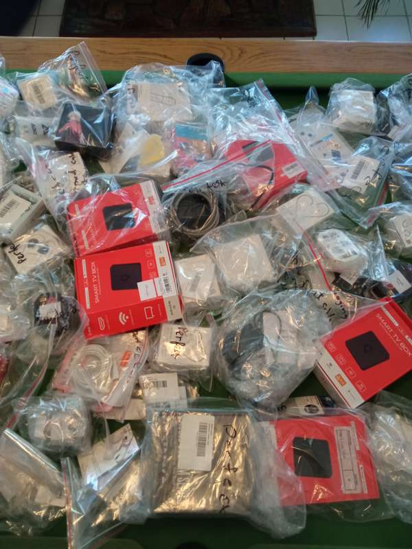Bulk Open-Box Audio & Tech Accessories Lot  Takealot Returns! (Bundle 1)