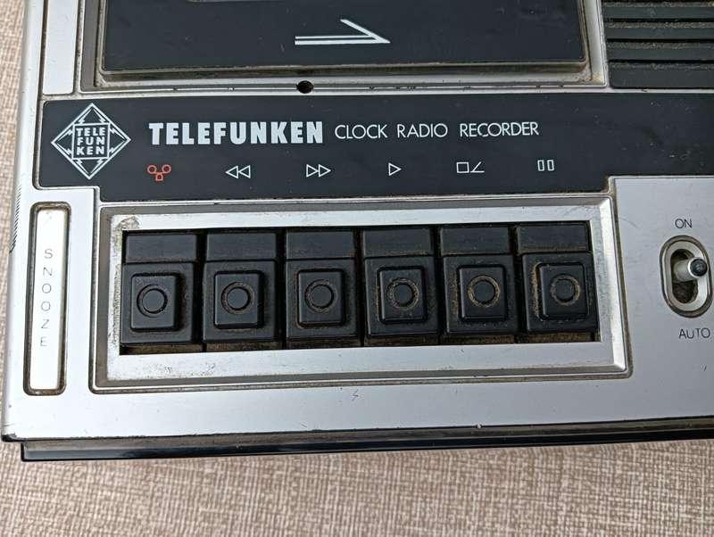 Vintage 1970s Telefunken Starsound Radiowecker Alarm Clock Radio Cassette Recorder FOR SPARES!