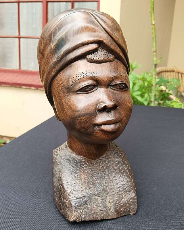 Fantastic Iron Wood Bust African Lady with Headscarf 27cm High with a hefty 3.2kg