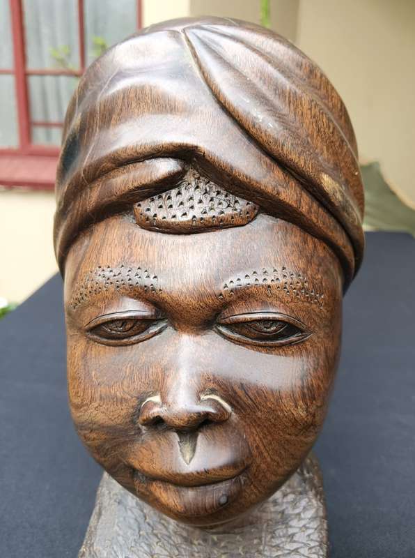 Fantastic Iron Wood Bust African Lady with Headscarf 27cm High with a hefty 3.2kg