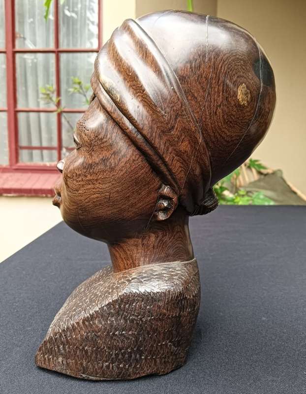 Fantastic Iron Wood Bust African Lady with Headscarf 27cm High with a hefty 3.2kg
