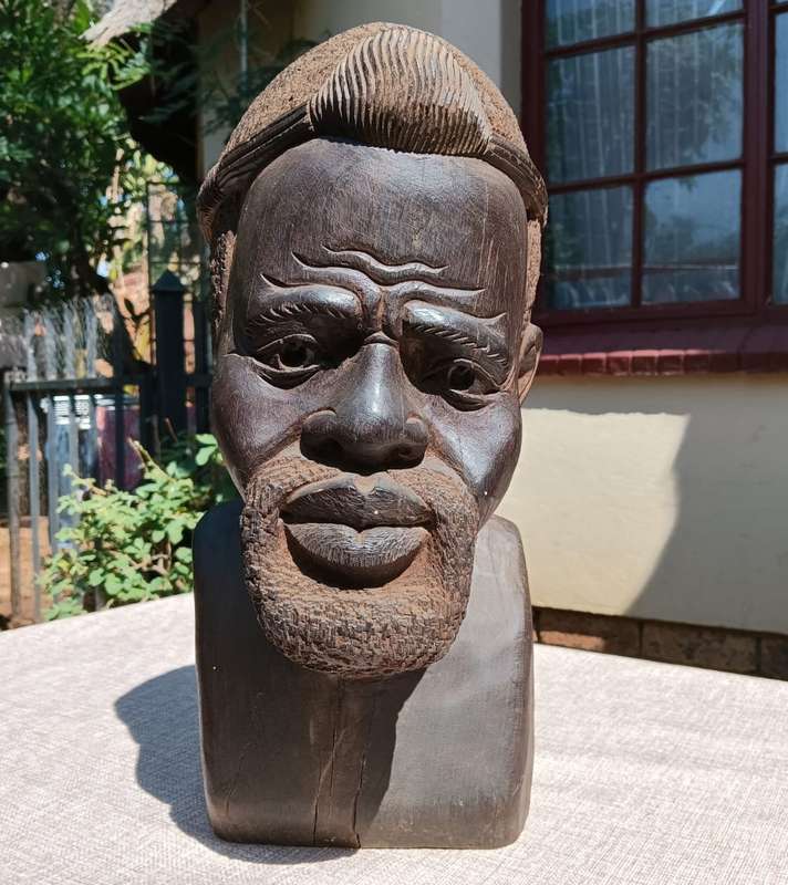 African Shona Chief Iron Wood Bust Large 40cm High and Heavy 7.3kg It is Life Size and Life Like