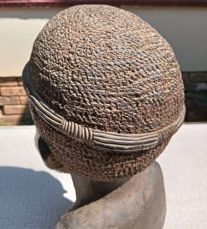 African Shona Chief Iron Wood Bust Large 40cm High and Heavy 7.3kg It is Life Size and Life Like
