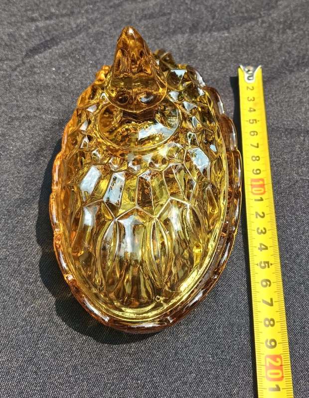 Vintage 1970s Anchor Hocking USA "Fairfield" Amber Pressed Glass Butter Dish