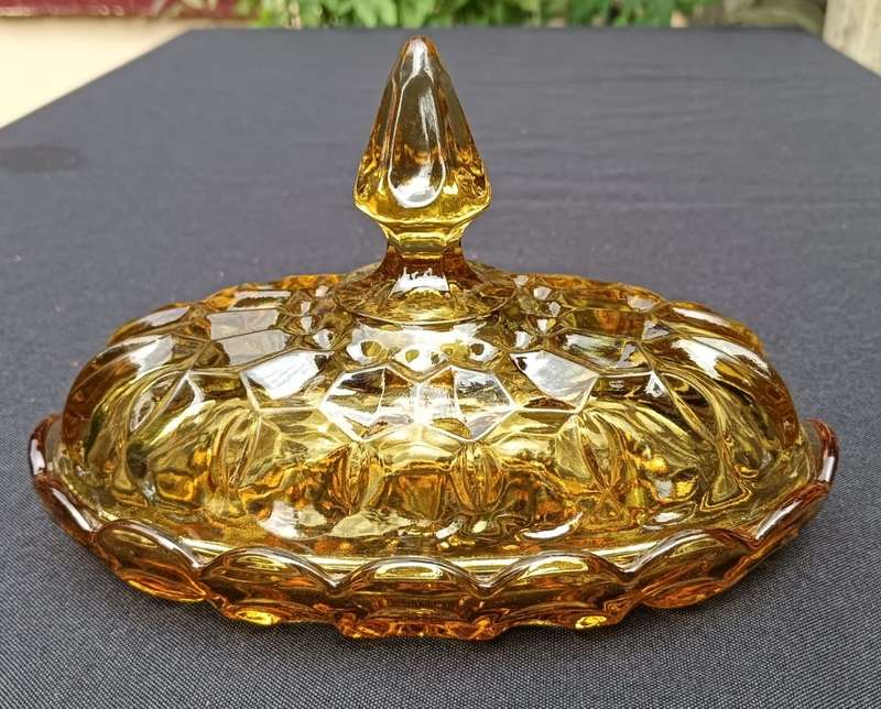 Vintage 1970s Anchor Hocking USA "Fairfield" Amber Pressed Glass Butter Dish