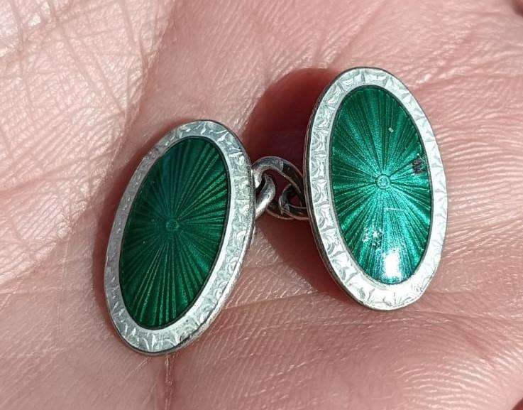 Art Deco Sterling Silver Lion Hallmarked Green and White Guilloche Enamel Cuff Link