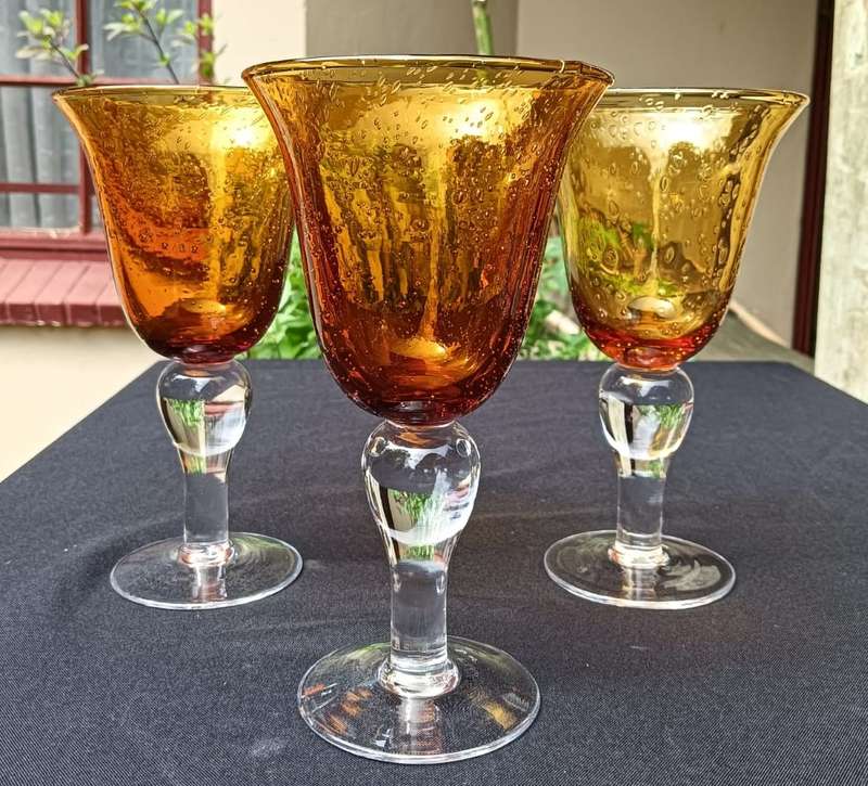 Three 21cm High Iris Amber Artland Mexico Bubble Glass Goblets Hand Blown