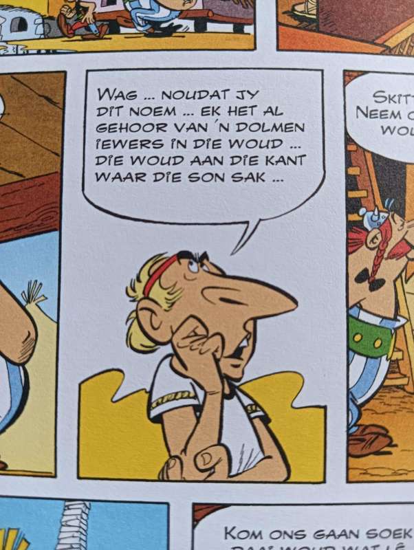 Asterix en die Goue Sekel in Afrikaans  Mint Condition! - No 3 of 3 Asterix Books on Auction