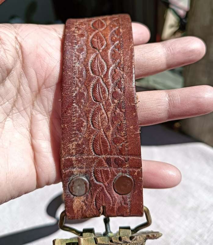 Vintage 1978 Baron Brass Belt Buckle American Eagle Collectors Biker Buckle on 100cm Leather Belt