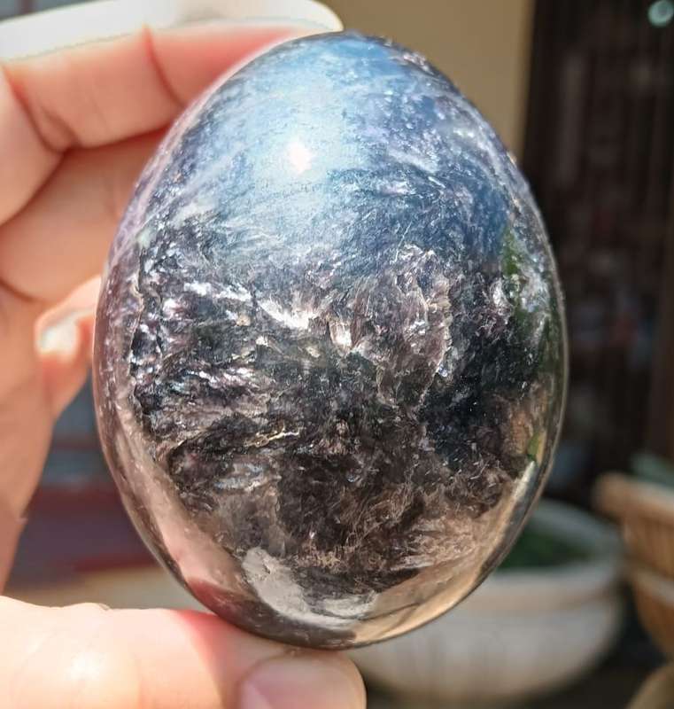 Glistering Deep Violet iolite Rock Egg The Viking Sun Stone or Compass Stone