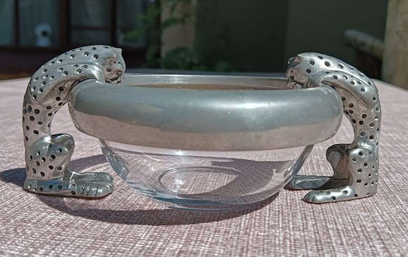 DIANA CARMICHAEL DESIGNER BOWL WITH PEWTER CHEETAH HANDLES AND OR FEET