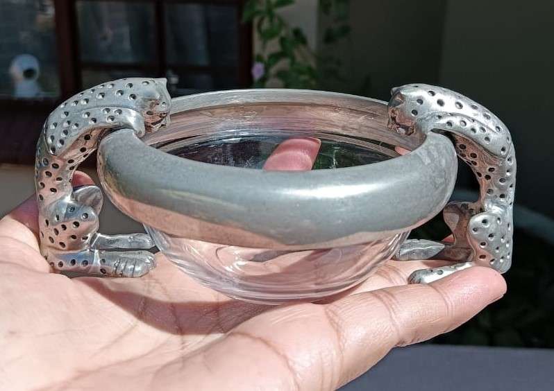 DIANA CARMICHAEL DESIGNER BOWL WITH PEWTER CHEETAH HANDLES AND OR FEET