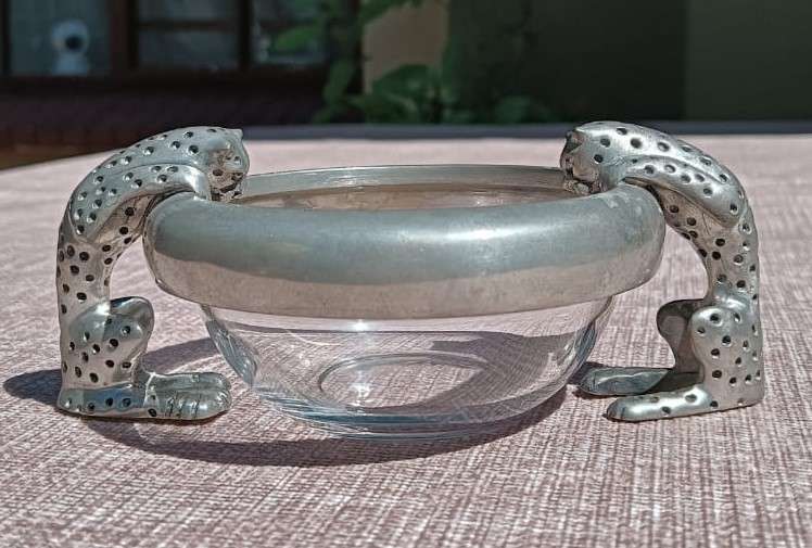 DIANA CARMICHAEL DESIGNER BOWL WITH PEWTER CHEETAH HANDLES AND OR FEET