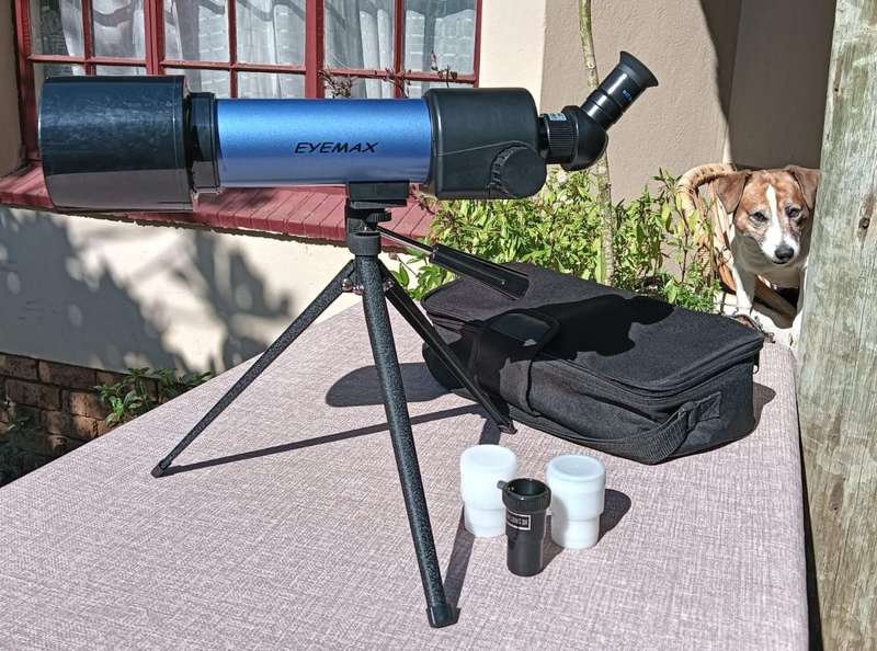 Eyemax F350 x 60mm Astronomical Beginners Telescope with Table Tripod 2 Eyepieces and 3X Barlow Lens