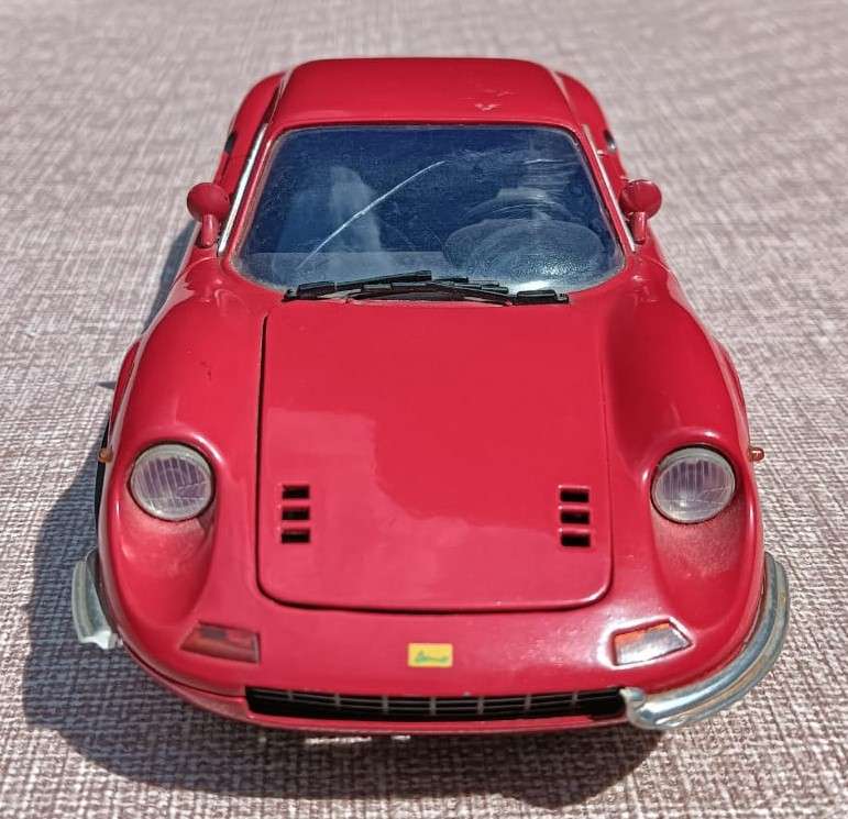 Ferrari Dino 246GT 1:18 Scale Anson Die Cast Model Car Red