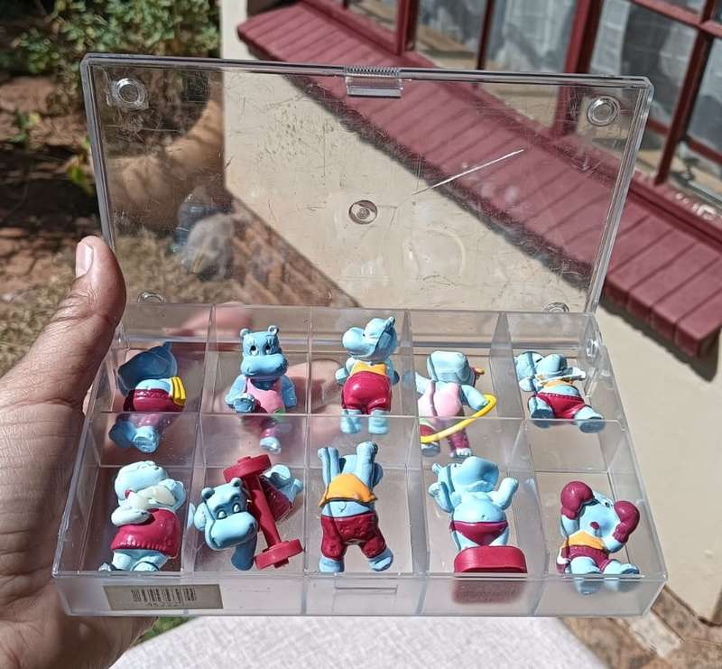 Complete Set of 10 Kinder Surprise 1993 Happypotami Plastic Toy Figurines