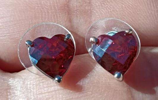 Lovely Pair of Heart Shaped Red Rhinestone Stud Earrings