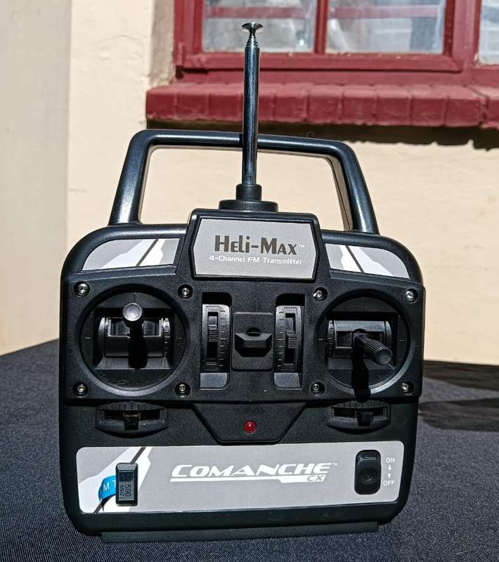 Heli-Max Comanche CX RTF Coaxial Micro Toy Helicopter Boxed Transmitter Turns On But No Connection